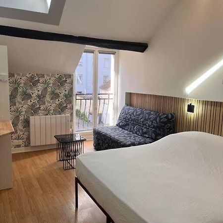 Studio Duplex Hypercentre Au Calme Avec Parking Fontainebleau Extérieur photo