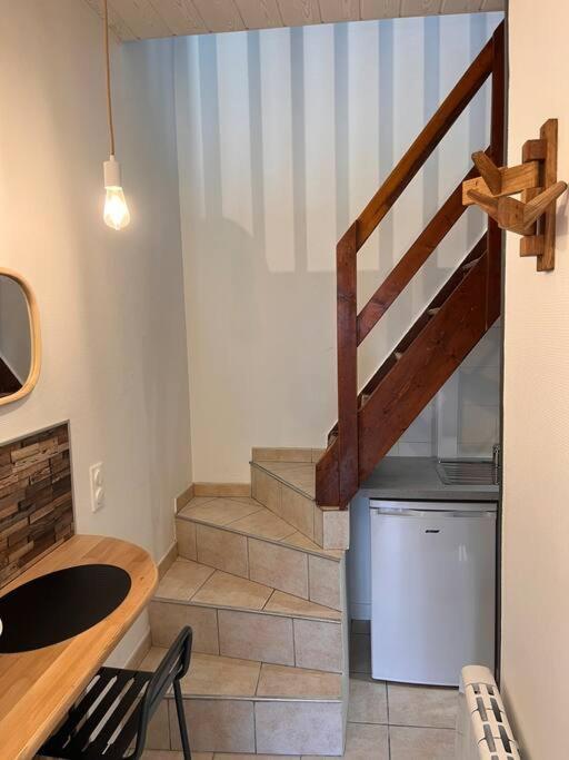 Studio Duplex Hypercentre Au Calme Avec Parking Fontainebleau Extérieur photo